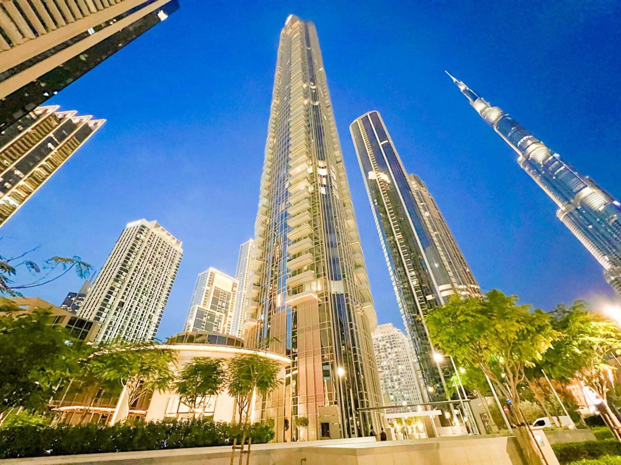 Apartment Downtown Luxury - Stunning Burj Khalifa & Sea View - 5 Minutes Walk To Mall *