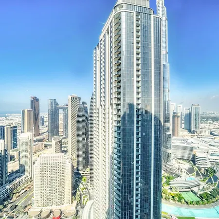 Downtown Luxury - Stunning Burj Khalifa & Sea View - 5 Minutes Walk To Dubai Mall Exterior photo