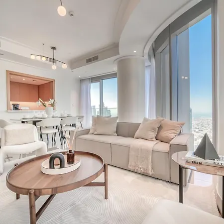Downtown Luxury - Stunning Burj Khalifa & Sea View - 5 Minutes Walk To Dubai Mall Room photo