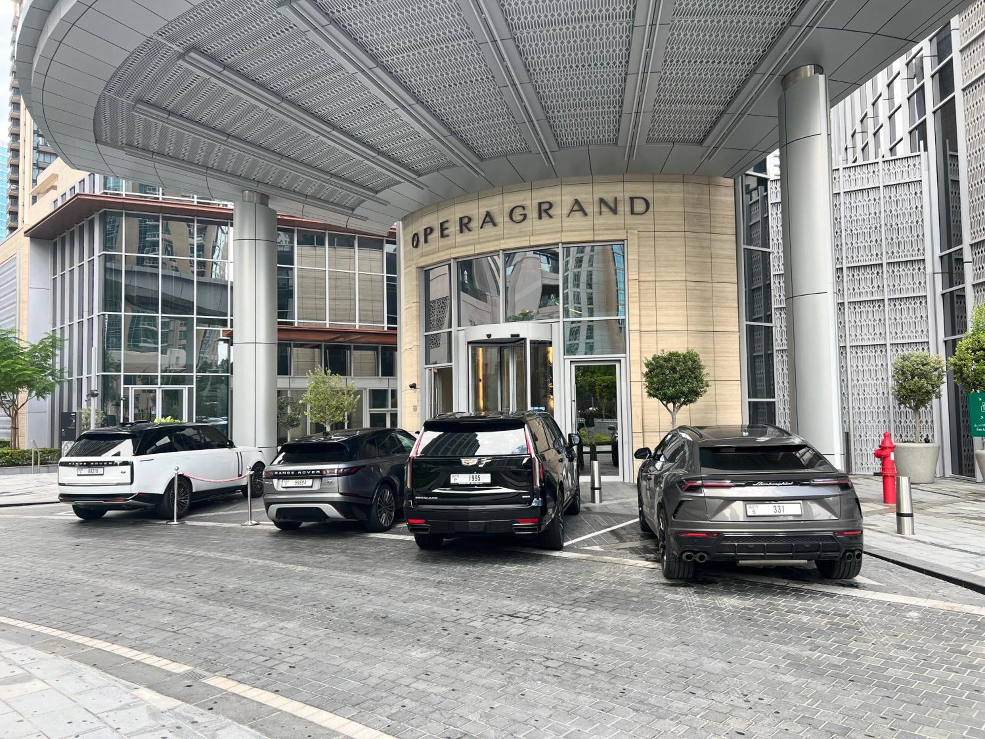 Downtown Luxury - Stunning Burj Khalifa & Sea View - 5 Minutes Walk To Mall * Дубай