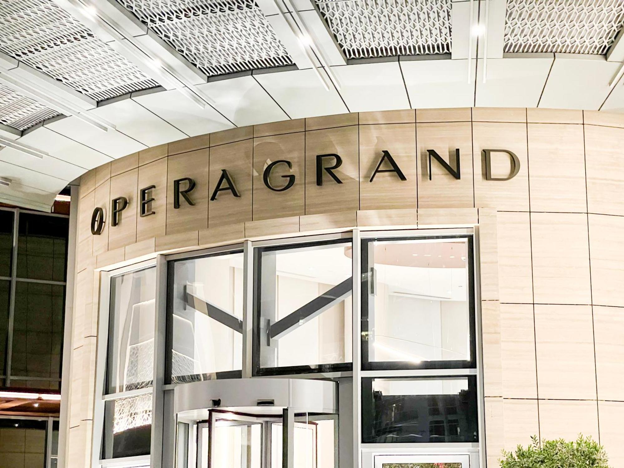 Апартаменты Downtown Luxury - Stunning Burj Khalifa & Sea View - 5 Minutes Walk To Mall *