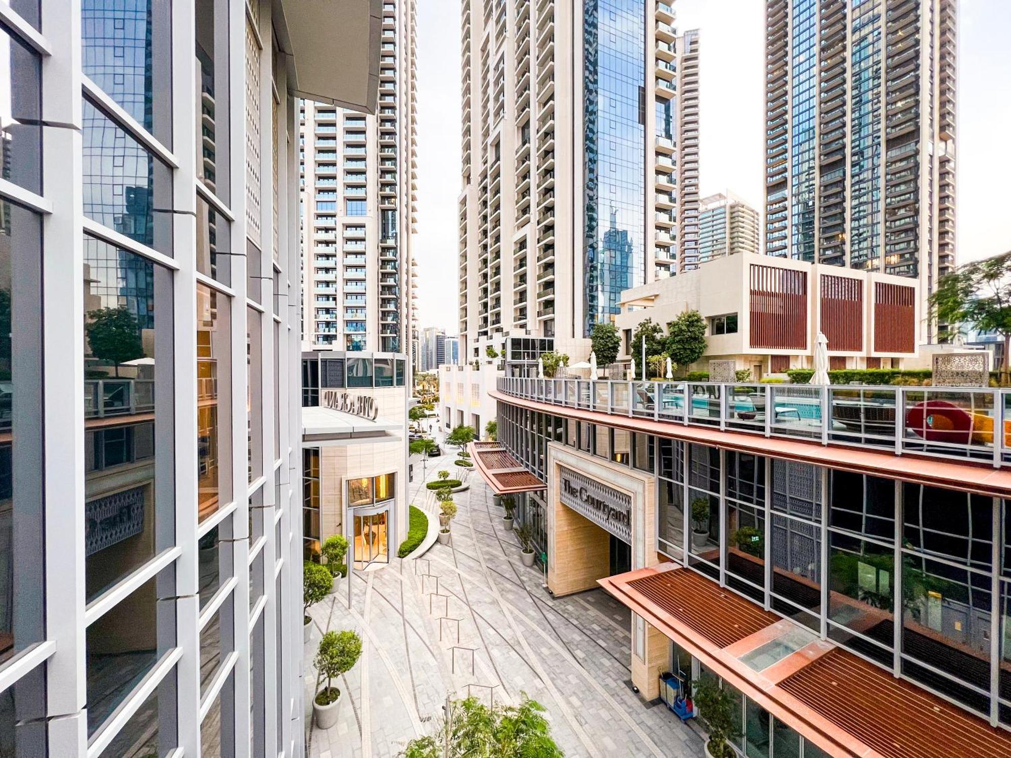 Apartment Downtown Luxury - Stunning Burj Khalifa & Sea View - 5 Minutes Walk To Mall Dubai