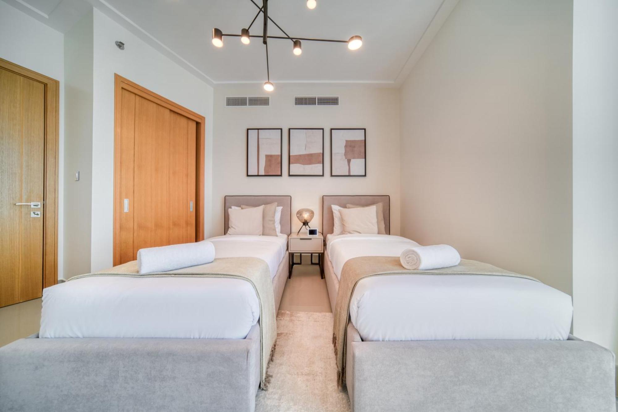 Apartment Downtown Luxury - Stunning Burj Khalifa & Sea View - 5 Minutes Walk To Mall Dubai