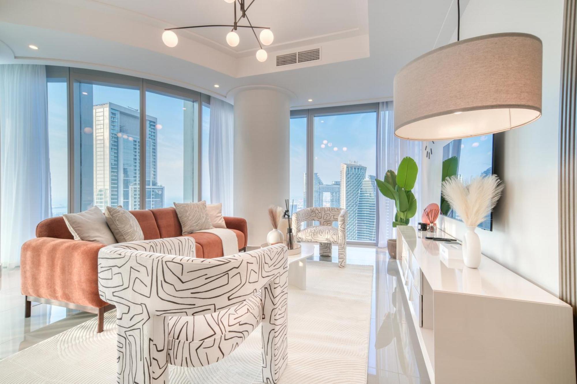 Downtown Luxury - Stunning Burj Khalifa & Sea View - 5 Minutes Walk To Mall Apartment Dubai